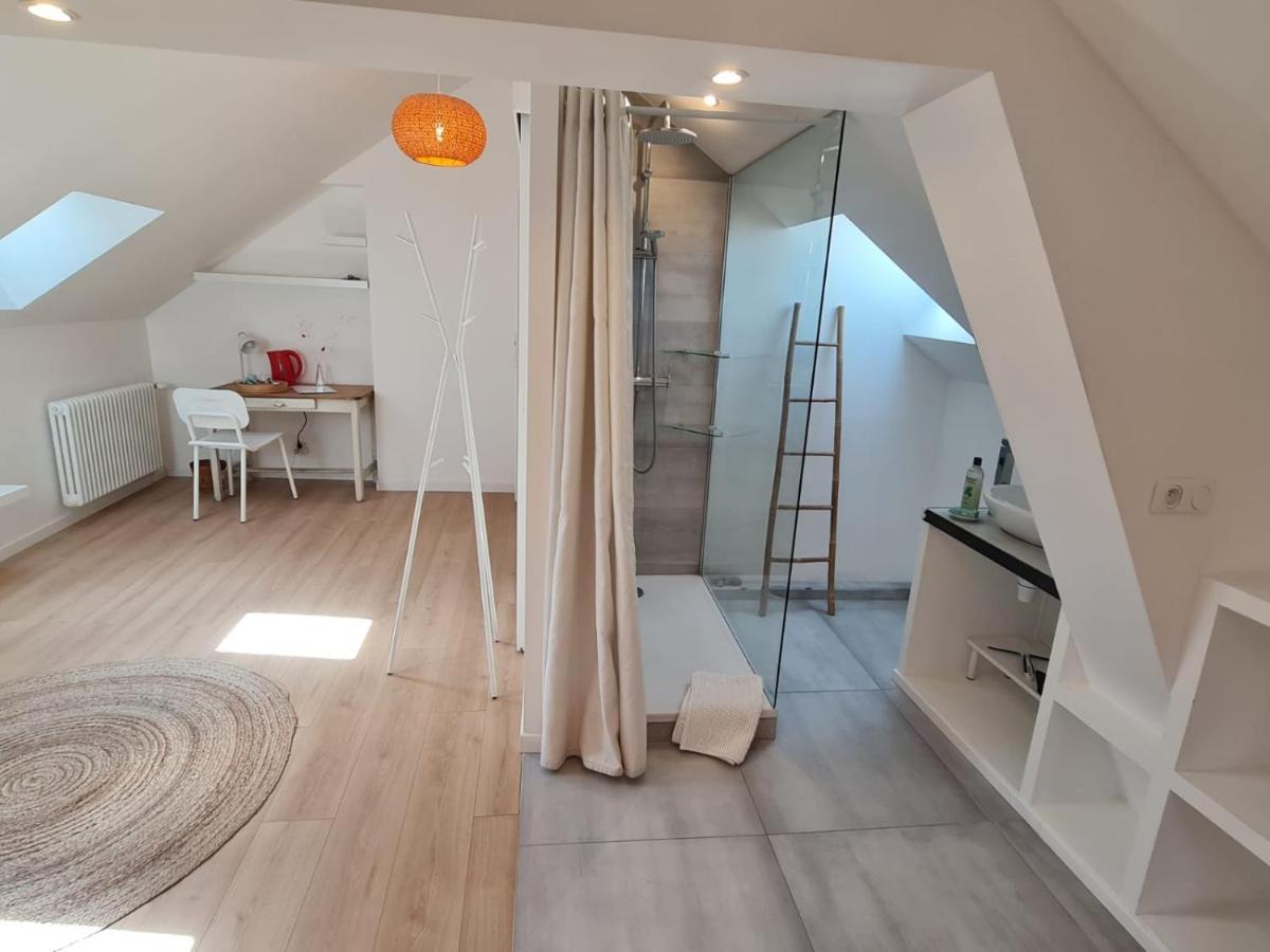 Le Saint Christophe - Mairie D'Aubervilliers Ligne 12 ภายนอก รูปภาพ